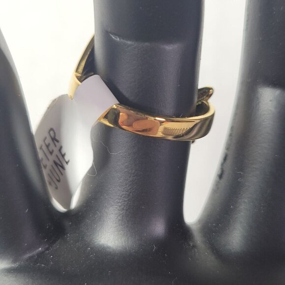 Revolve Peter+June Gold Tone Starfish & Shell Beach Summer Adjustable Ring - Picture 3 of 6